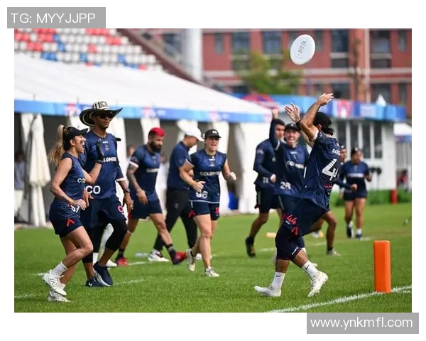 成都飞盘队在世界攀岩锦标赛中的拼搏历程与荣耀时刻分享