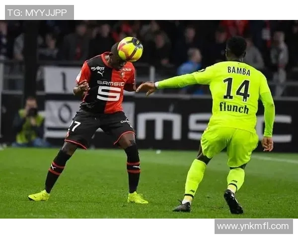 街头足球星的传奇之路:从街头到赛场的梦想与坚持 街头足球星的传奇之路:从街头到赛场的梦想与坚持